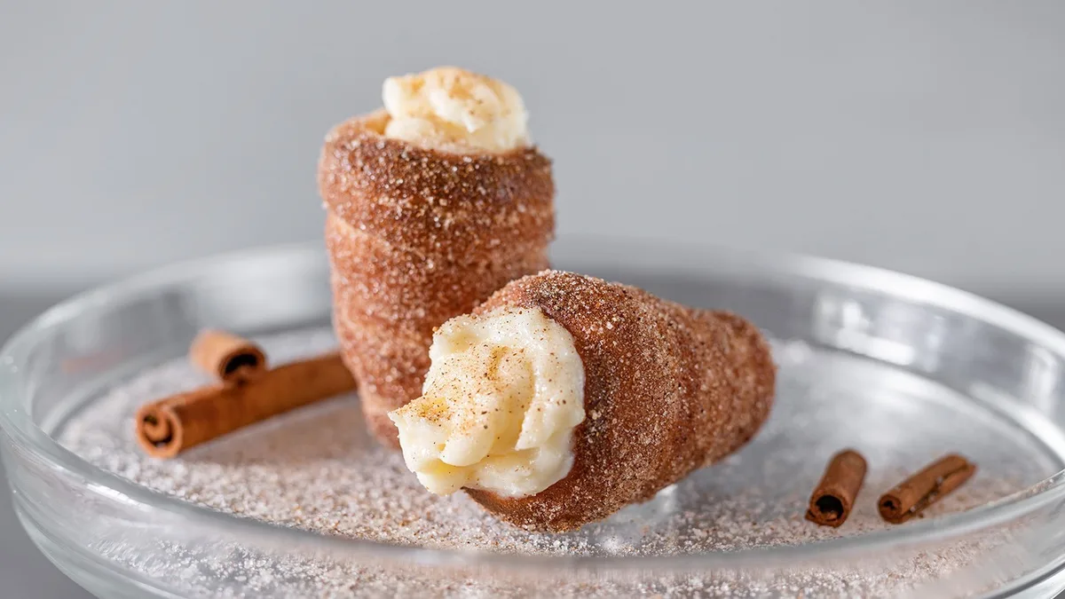 4 Cinnamon  Chimney Cones in a Box