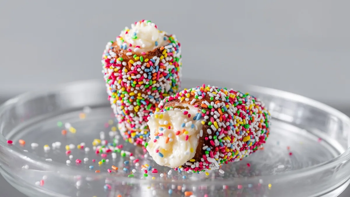 4 Sprinkles Chimney Cones in a Box
