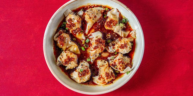 Garlic Chili Crisp Wontons