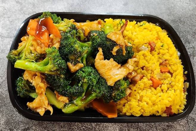 C2 Chicken with Broccoli 芥蓝鸡