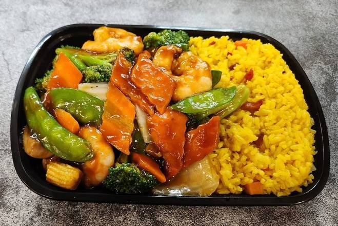C3 Shrimp with Mixed Vegetables 杂菜虾