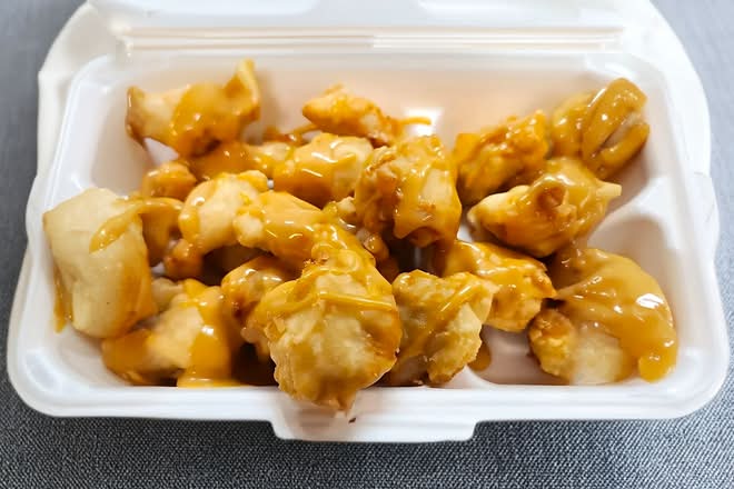 CHICKEN BALL 炸鸡球