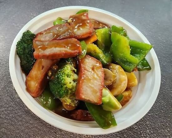 L30 Pork with Garlic Sauce 鱼香叉烧