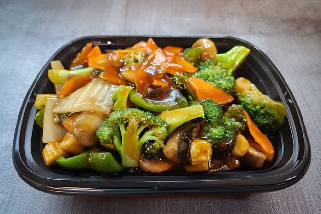 Mixed Vegetable with Garlic Sauce 鱼香杂菜