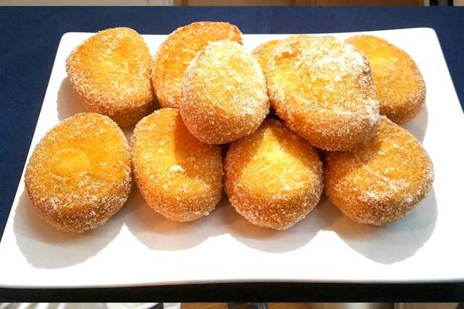 15.Fried Sweet Donuts (10 pcs)