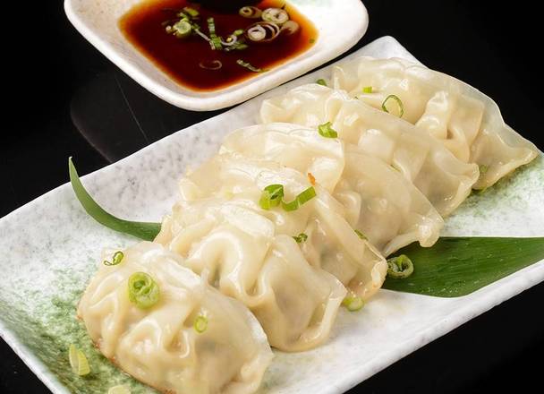 7.Dumplings (8 pcs)