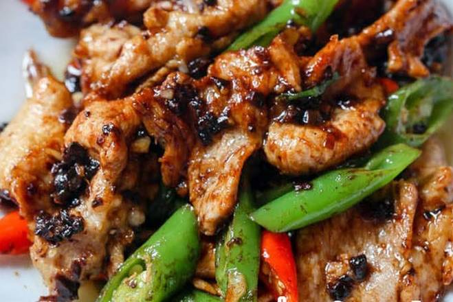 L36.Chicken with Black Bean Sauce