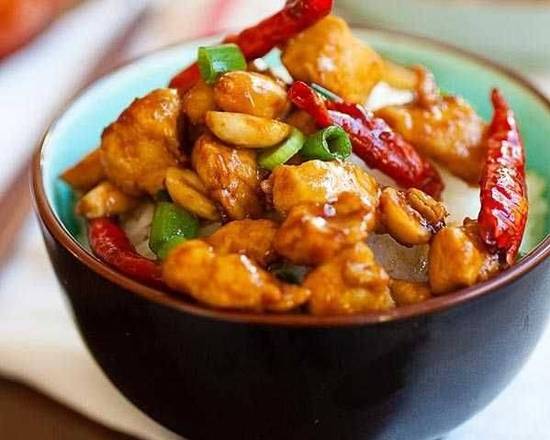 L8.Kung Pao Chicken