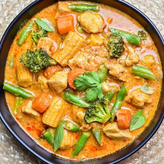 S21.Thai Curry Chicken
