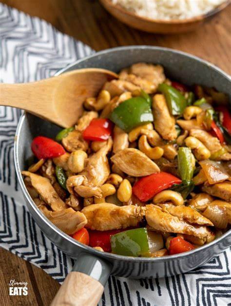 S8.Shrimp and Chicken with Cashews