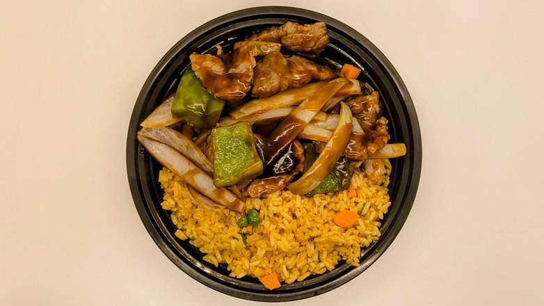 L12 Pepper Steak w. Onions