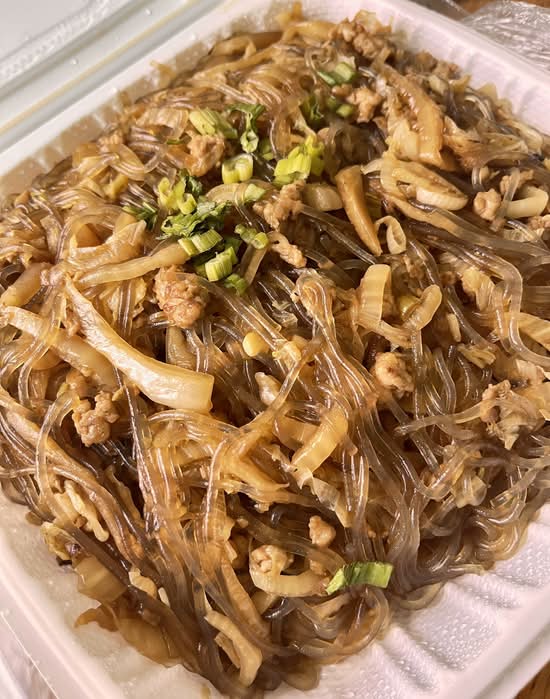 Pickled Cabbage Crystal Noodle 酸菜炒粉丝