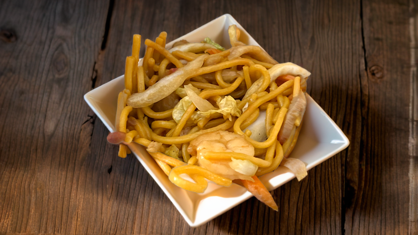 41. House Special Lo Mein