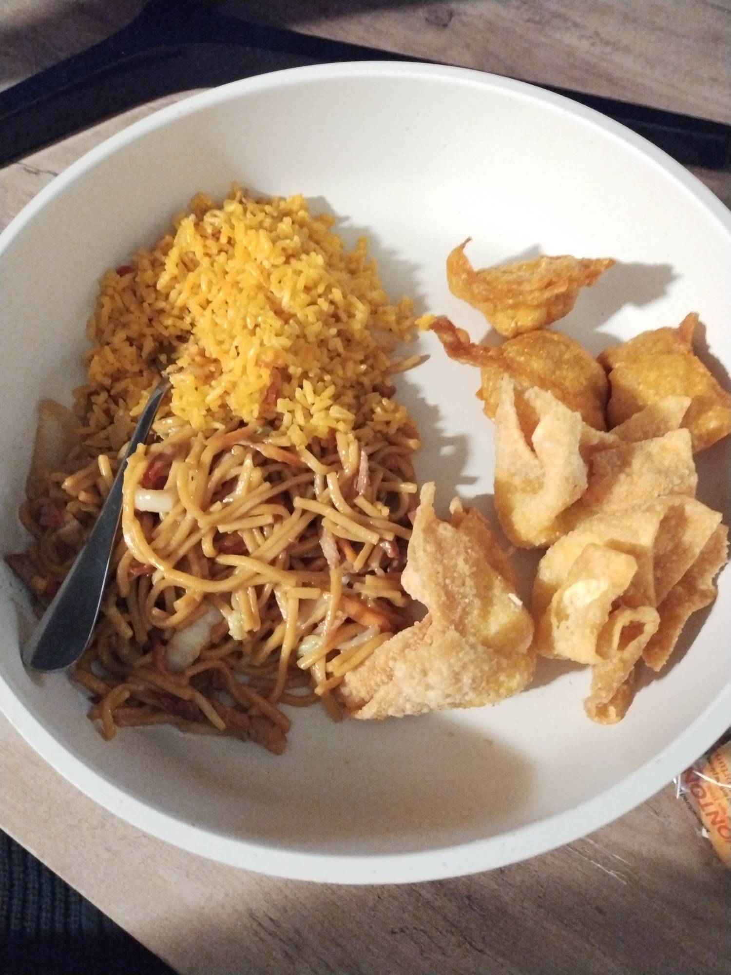 C8. Roast Pork Lo Mein