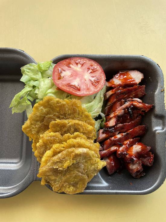 Ahumada Tostones Y Ensalada
