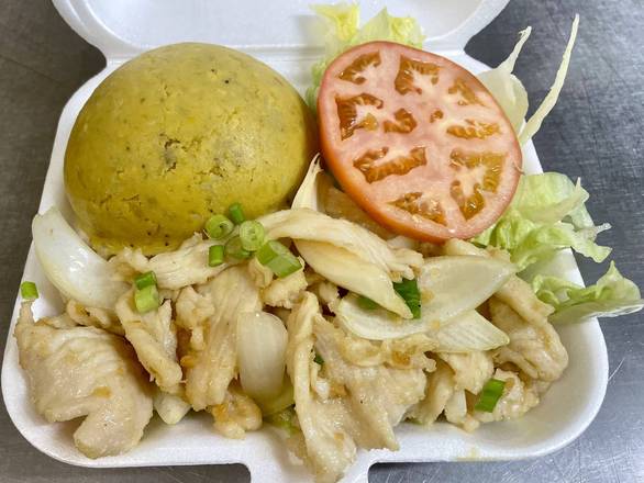 Pollo Ajillo Solo Mofongo