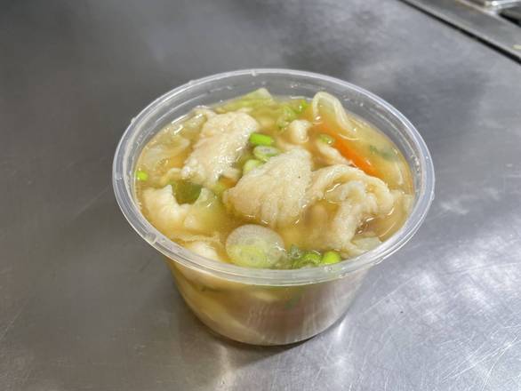 Sopas de pollo (16oz)