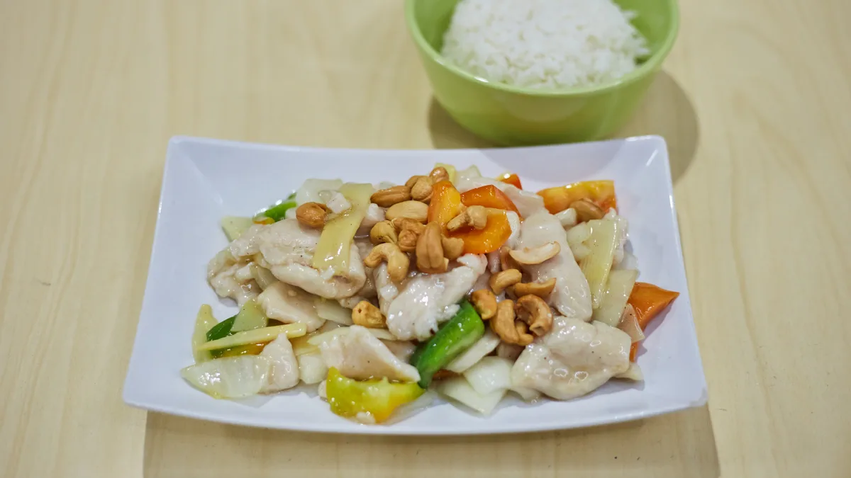 15. Cashew-pähkinäkastike