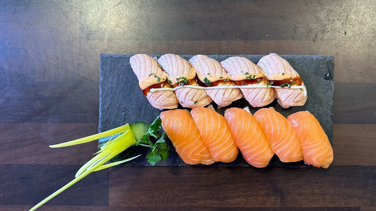 Sushi Box 1