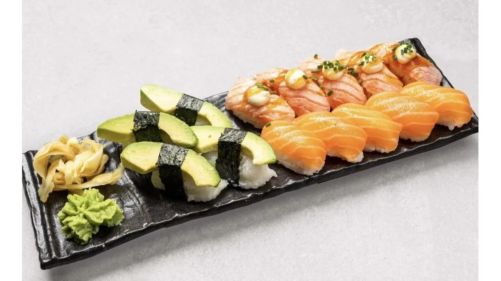 Sushi Box 12