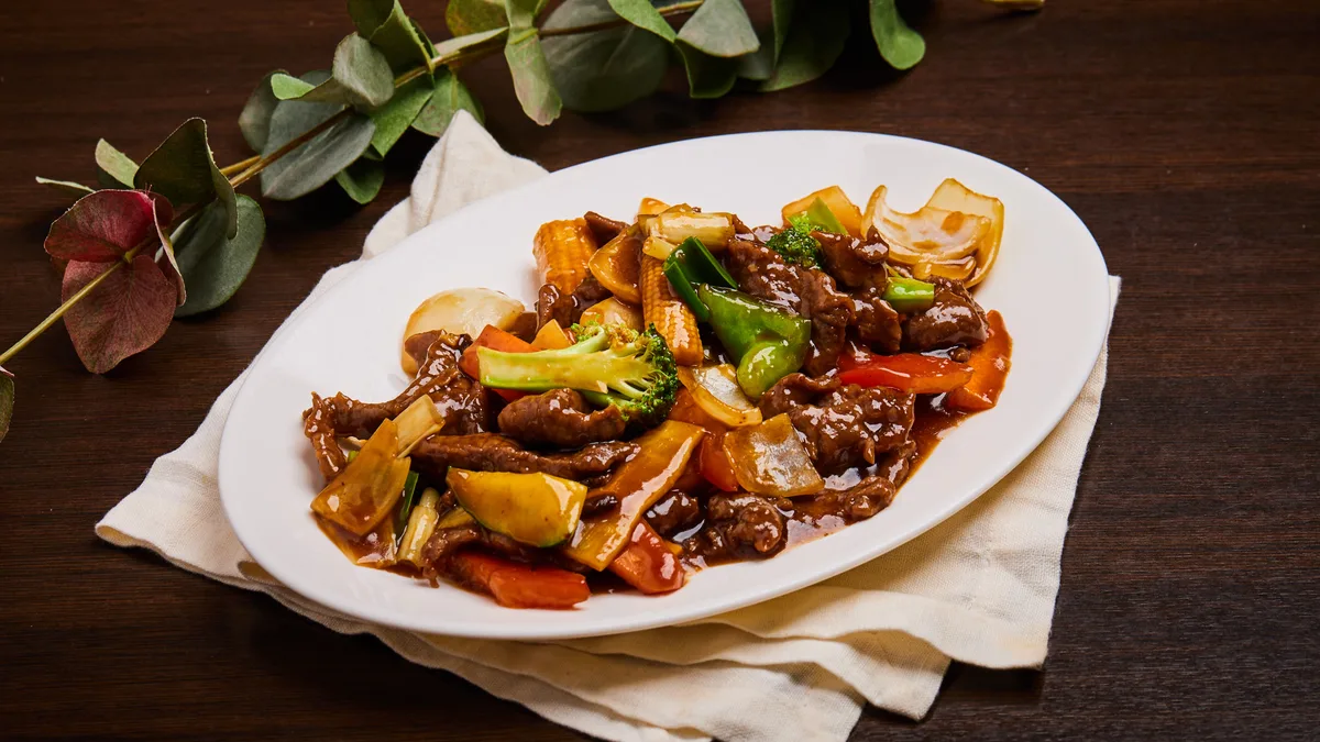 21. Biff Chopsuey