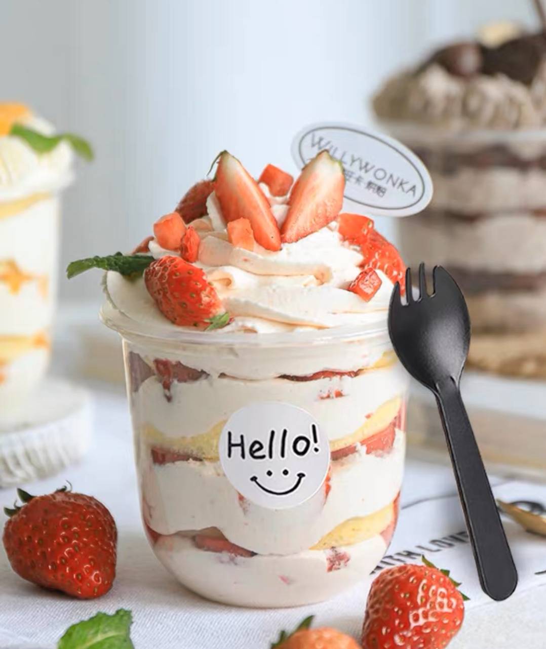 Cake in cup ( strawberry)