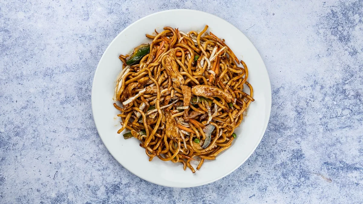 31. Noodles s tri vrste mesa