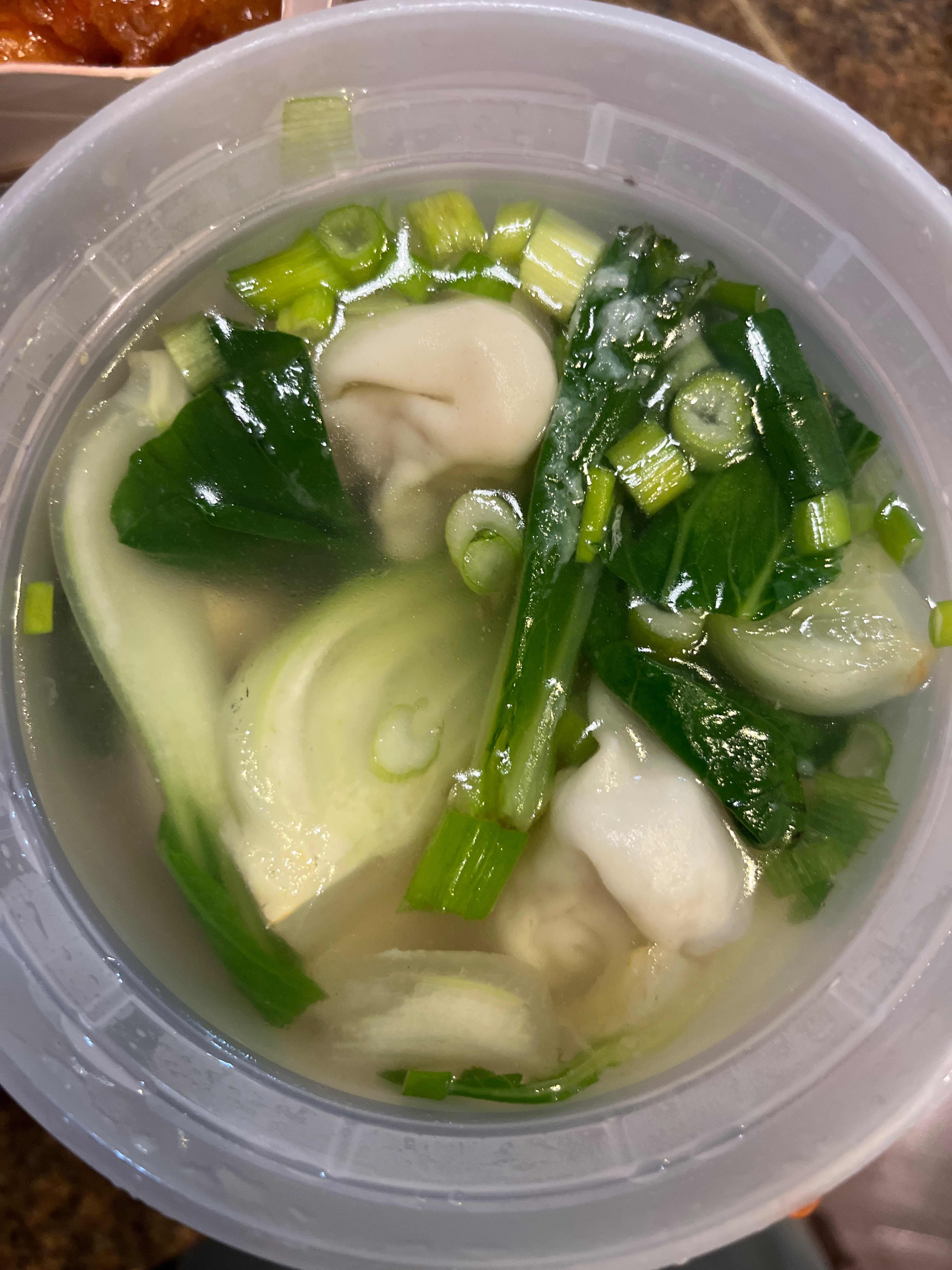 Won Ton Soup / 雲吞湯
