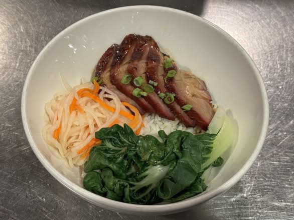 Char Siu BBQ Pork, Bok Choy, Slaw and Jasmine Rice Bowl (sf)