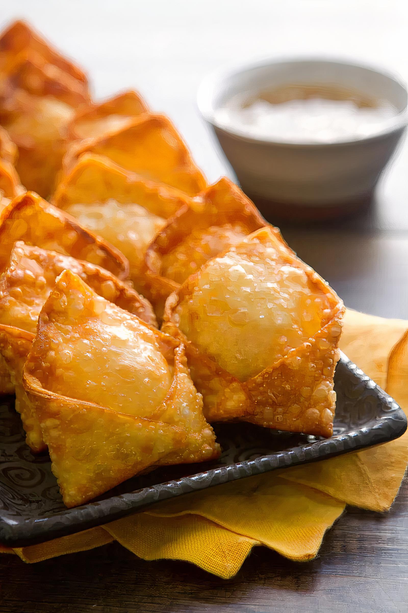 Crab Rangoon (10) / 蟹角（10）