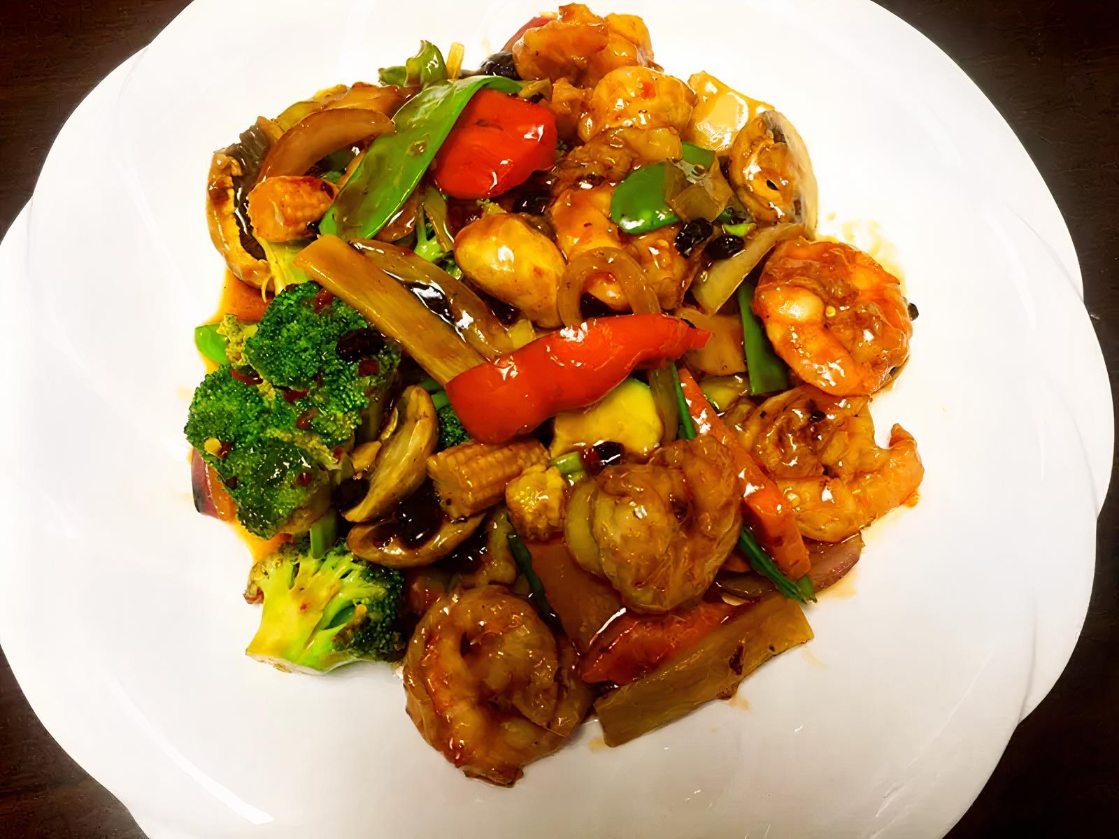 L31. Hunan Shrimp / 湖南虾