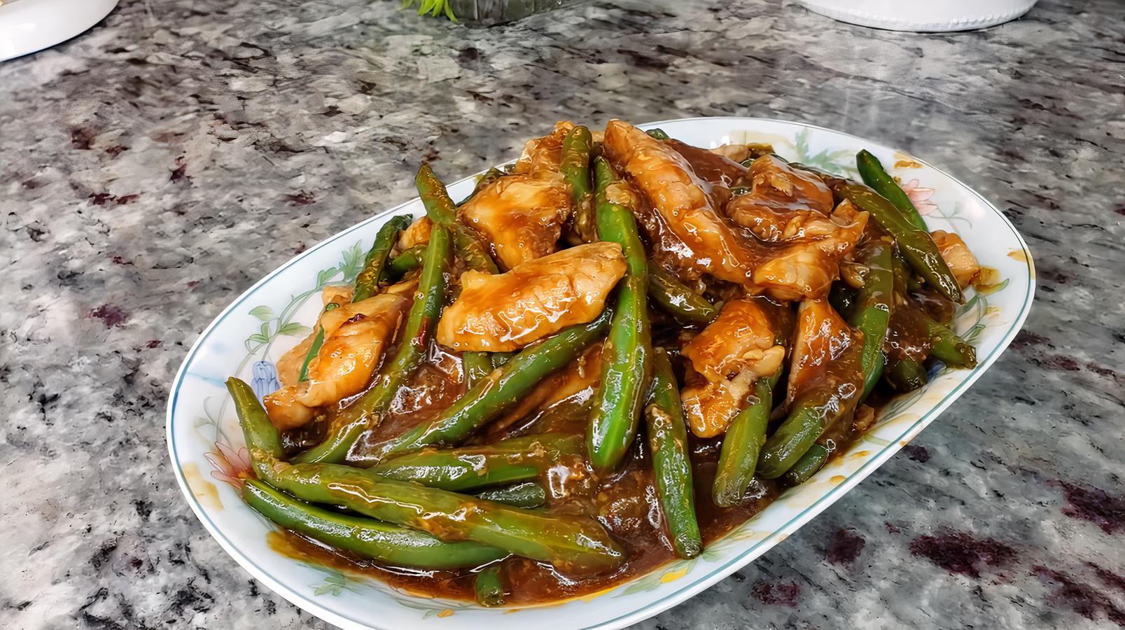 L9. Chicken with String Bean / 四季豆鸡