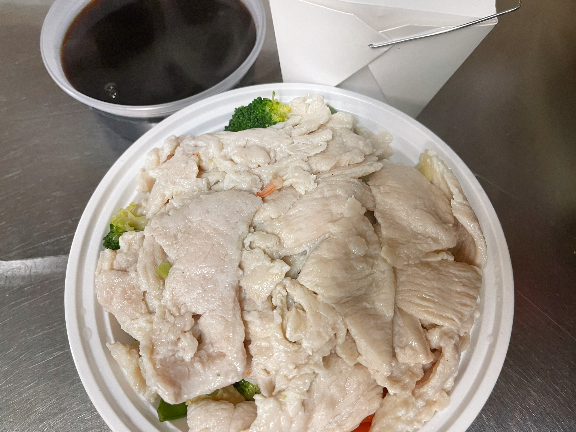 Steamed Chicken with Mixed Vegetables / 水煮杂菜鸡