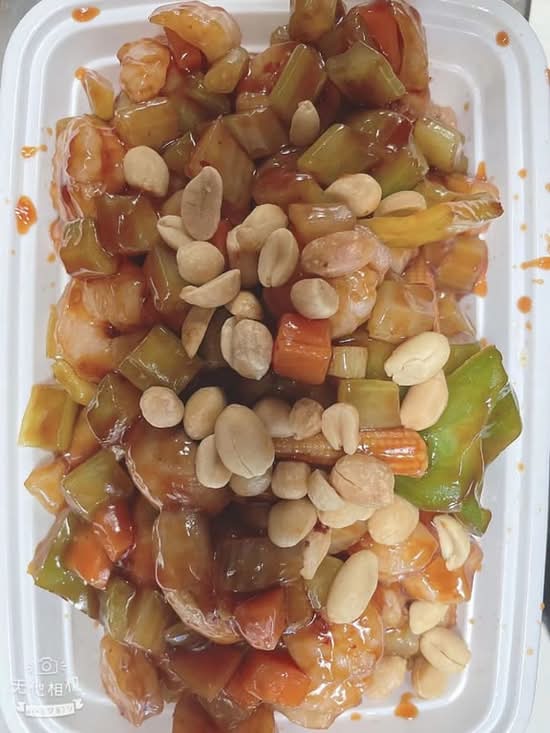 65. Spicy Shrimp with Peanuts
