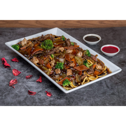 Macarrão Chop Suey 2P + Refri 1L