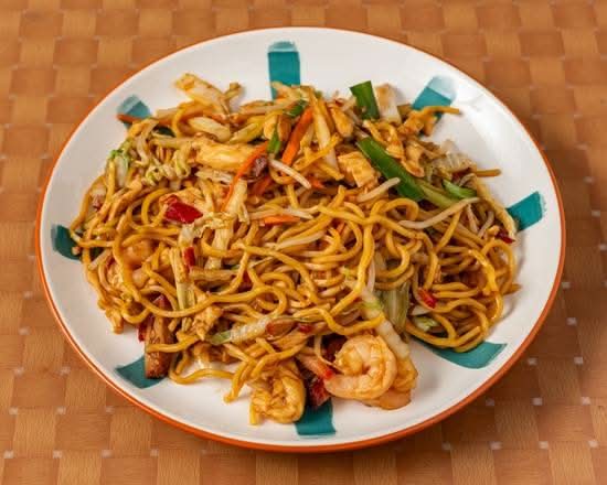 House Special Lo Mein