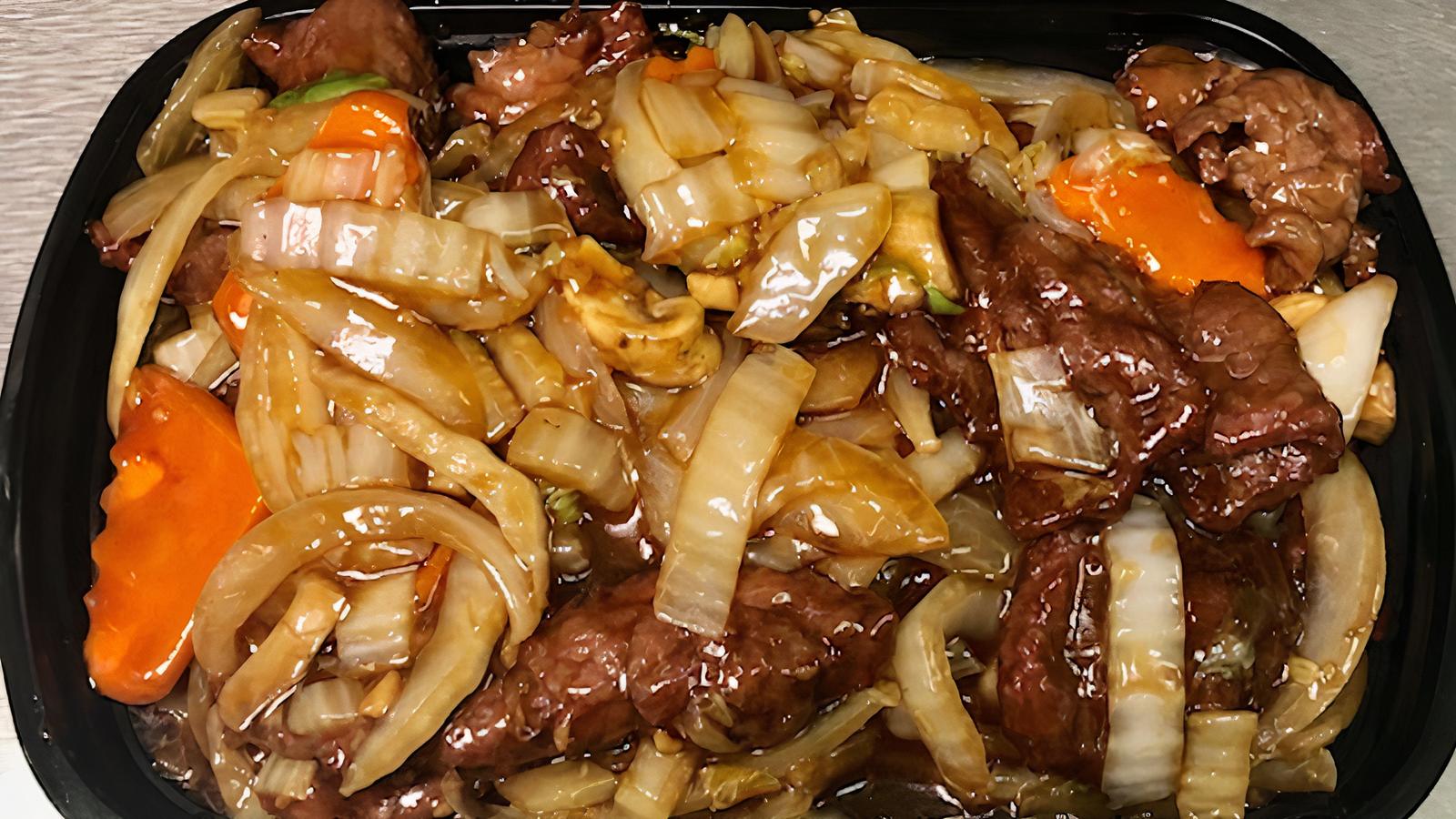 24. Beef Chop Suey