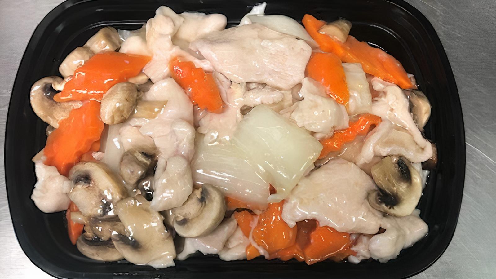 44. Moo Goo Gai Pan
