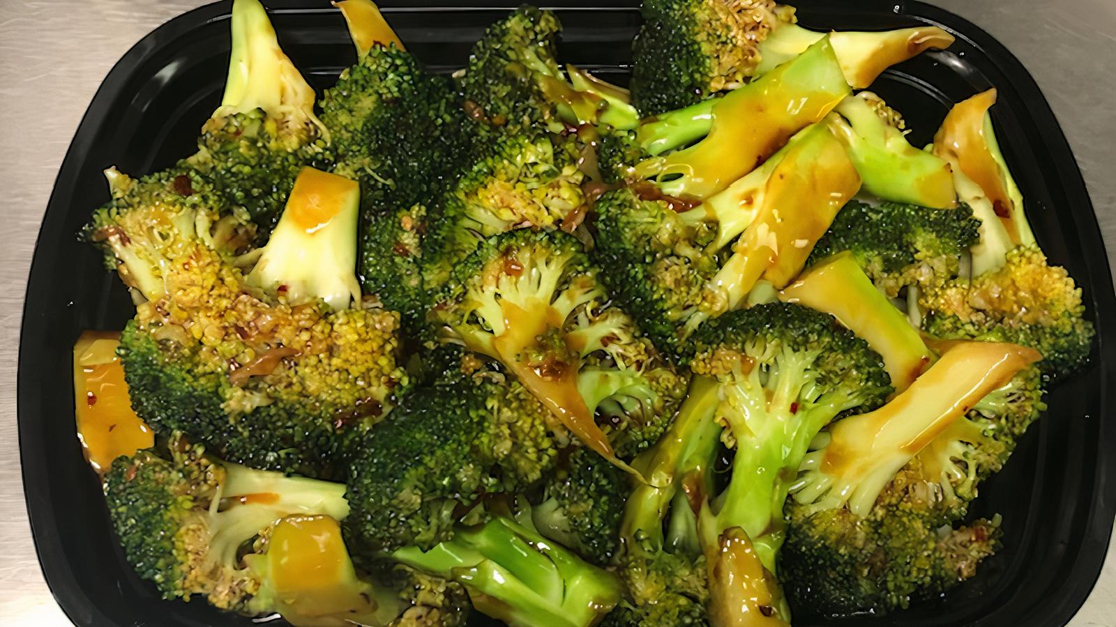 62. Broccoli with Garlic Sauce