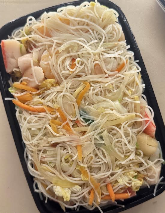 Seafood Chow Mel Fun
