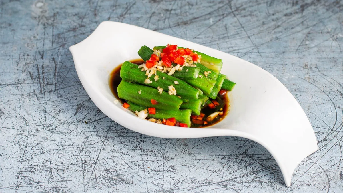 219 Fokhagymás okra 凉拌秋葵
