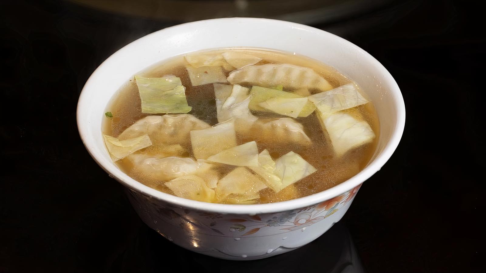 2. Dumpling Soup 饺子汤