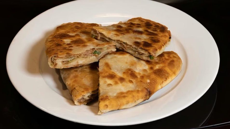Chinese Pan Fried Minced Pork Pies 猪肉馅饼