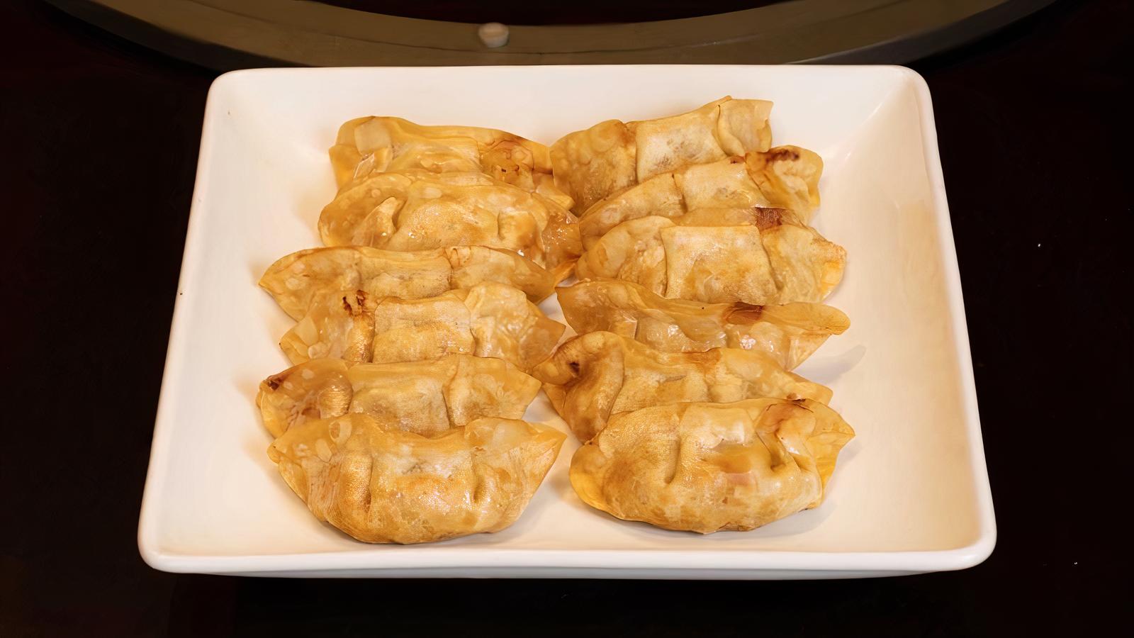Fried Dumplings 炸饺子