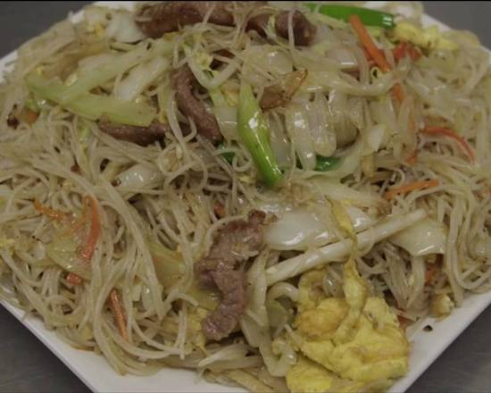 47. Beef Mei Fun