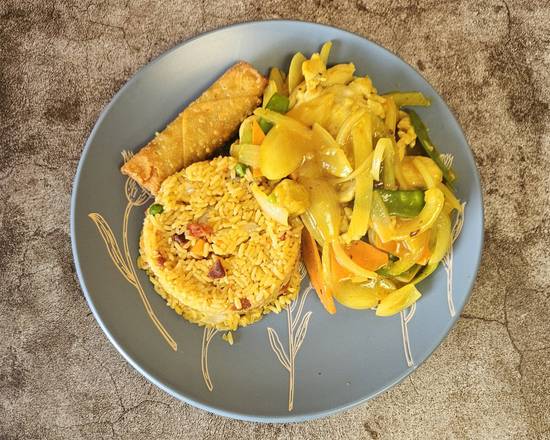 C25. Curry Chicken with Onion