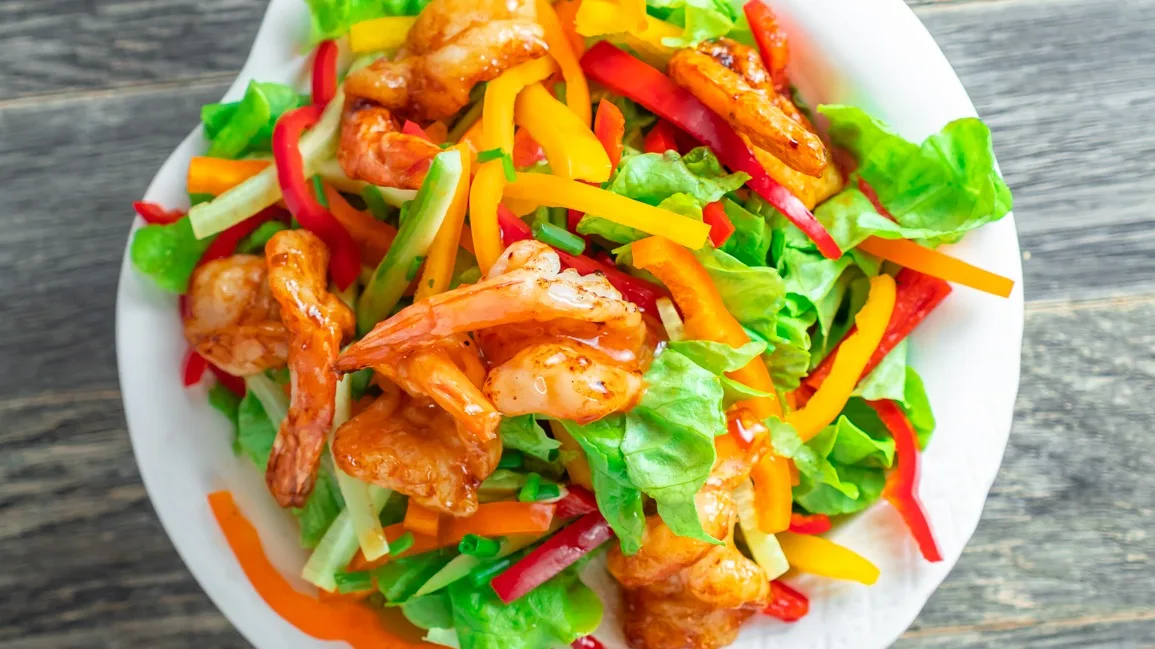 China Town Special Salad  with Shrimps and Bell Pepper