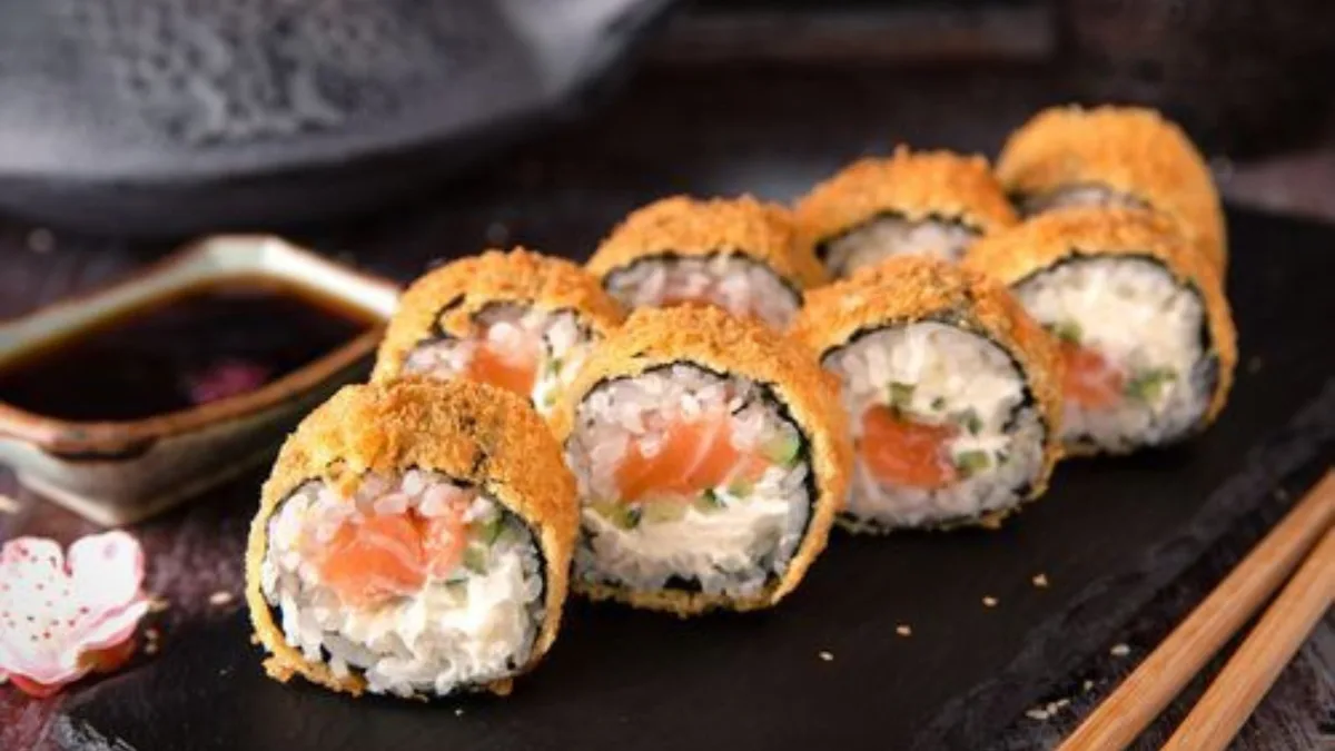 Hot Philadelphia Roll (8 pcs.)