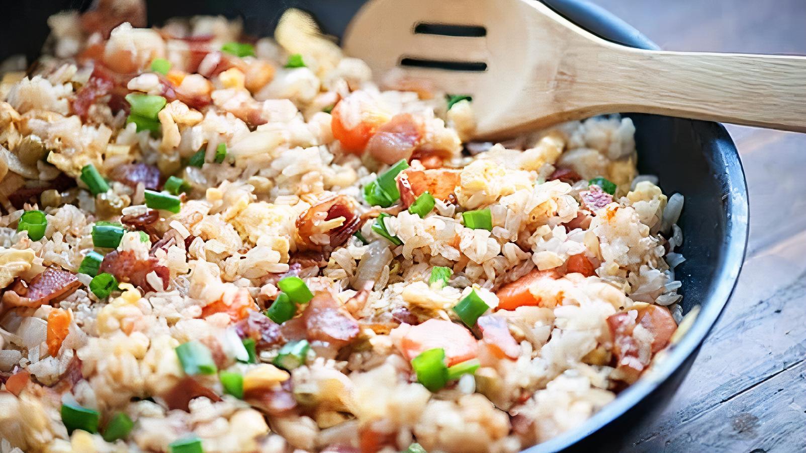 509. Bacon Fried Rice / 腊肉炒饭