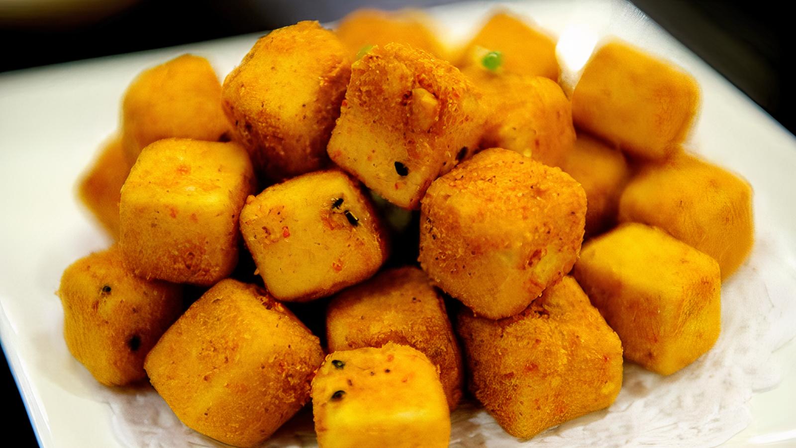 613. Salt and Pepper Crispy Tofu / 椒盐豆腐
